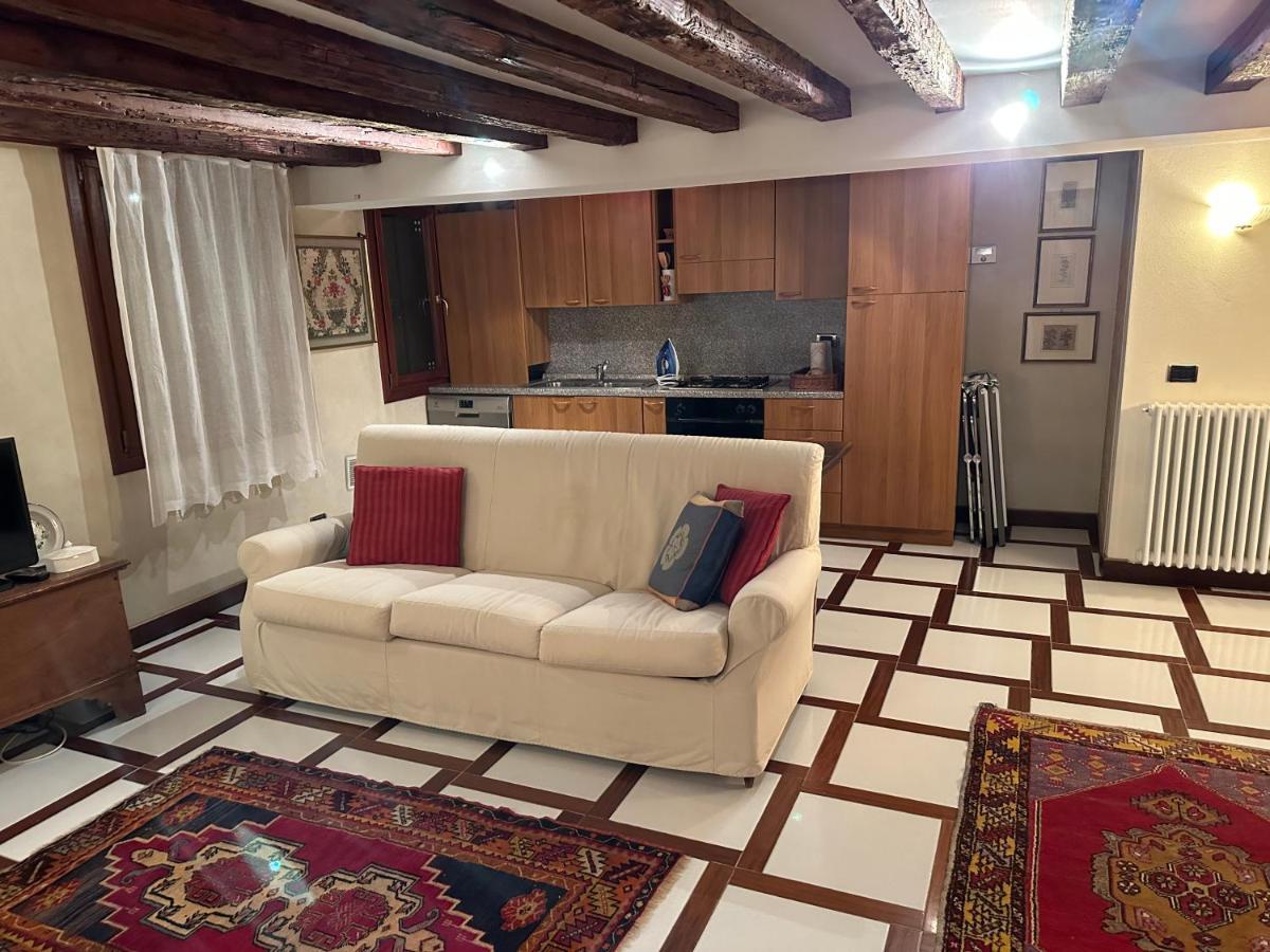 1 Ca'Del Traghetto Family Apartment Venedig Exterior foto