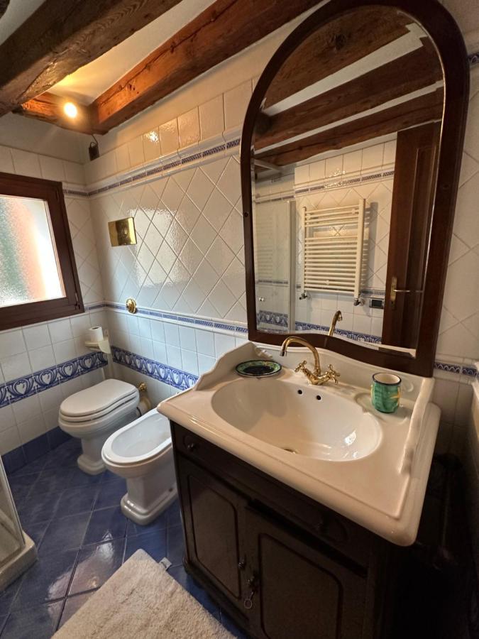 1 Ca'Del Traghetto Family Apartment Venedig Exterior foto